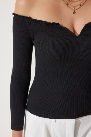 Crop Knit Blouse