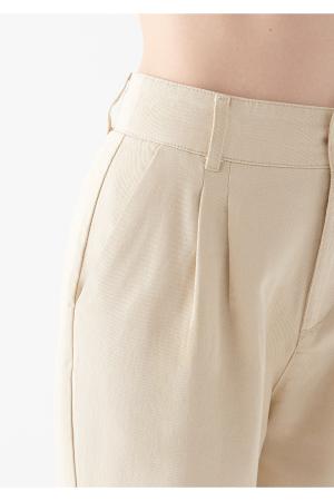 Beige Trousers