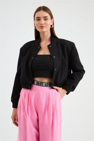 Black padded jacket with snap buttons
