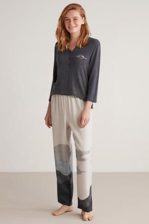 pajama set
