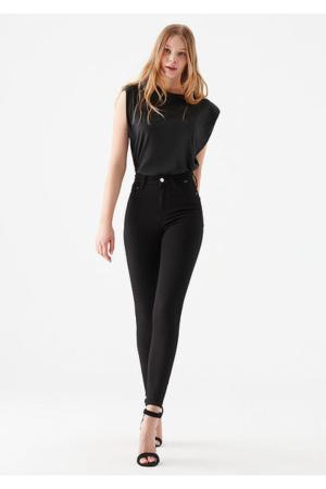 Black Jeans