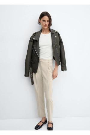Straight leg pleated trousers