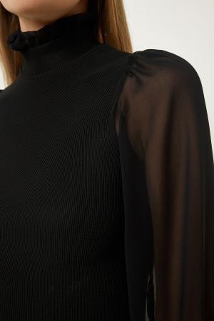 High neck knitted blouse