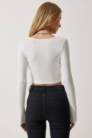 White ribbed crew neck sweater