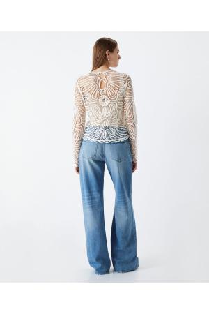 Embroidered blouse