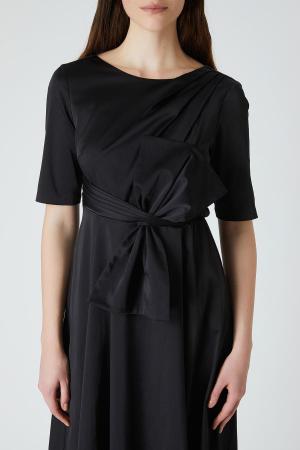 Flared dress with bow