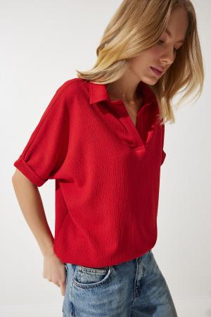 Crinkle knitted blouse with collar