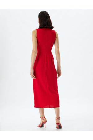 Midi dress with details
