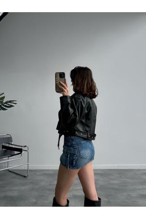 Oversized leather jacket with belt