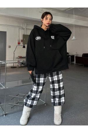 Oversize Hooded Sweatshirt