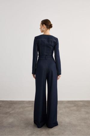 high waisted jeans